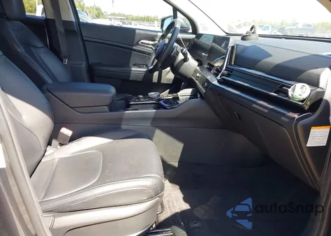 2023 Kia Sportage Hybrid Ex z USA, uszkodzony, nr VIN KNDPVCAG2P7012651